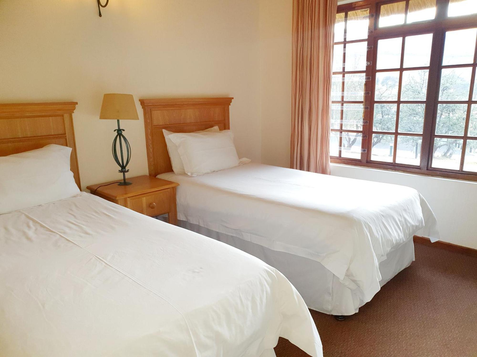 124 Fairways Drakensberg Gardens Villa อันเดอร์เบิร์ก ห้อง รูปภาพ