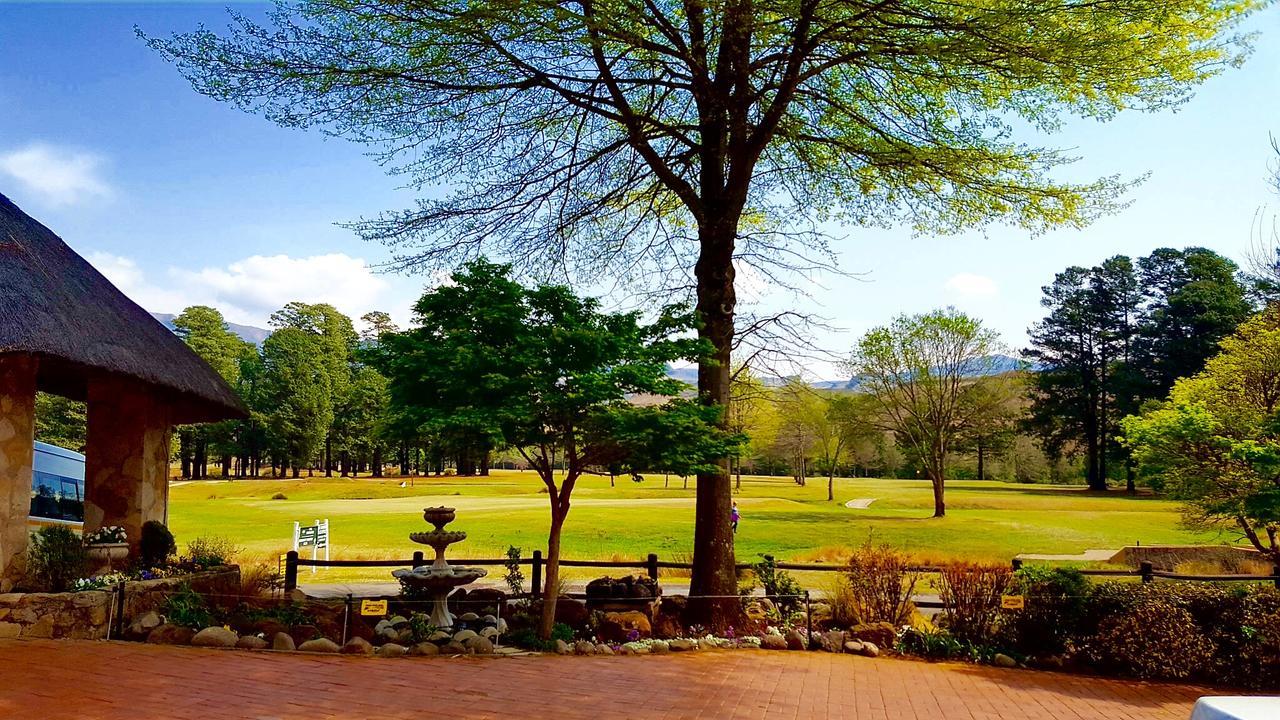 124 Fairways Drakensberg Gardens Villa อันเดอร์เบิร์ก ภายนอก รูปภาพ